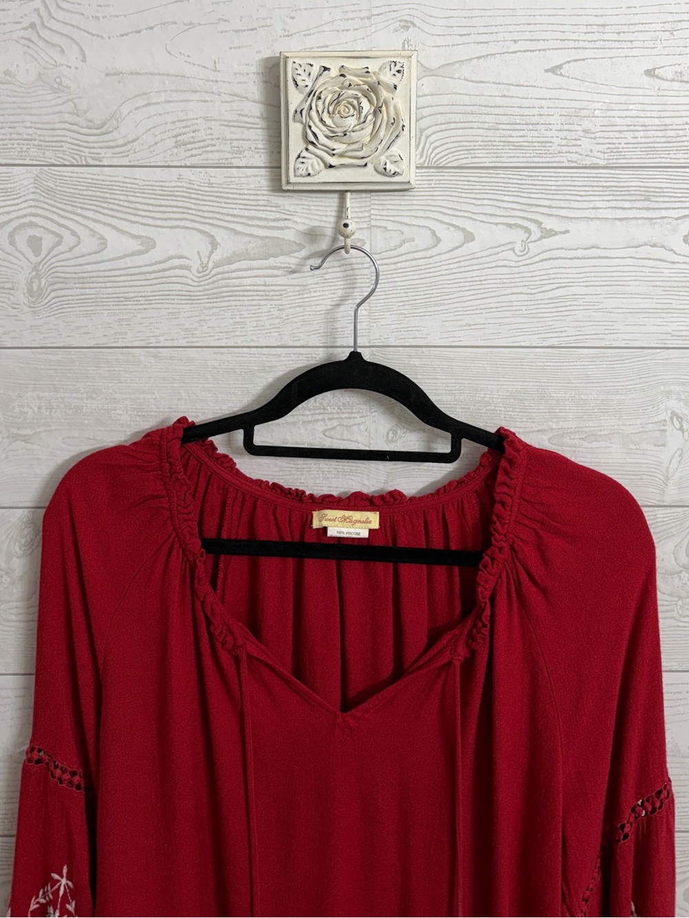 Sweet Magnolia Crimson Peasant Blouse with White Embroidered Sleeves. Size L - Picture 3 of 6